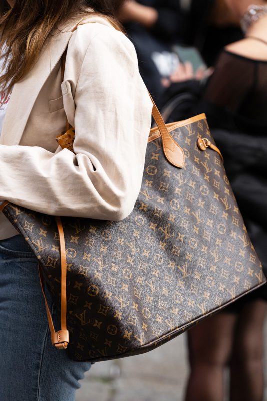 Neverfull Louis Vuitton là sự lựa chọn hàng đầu của quý cô hiện đại