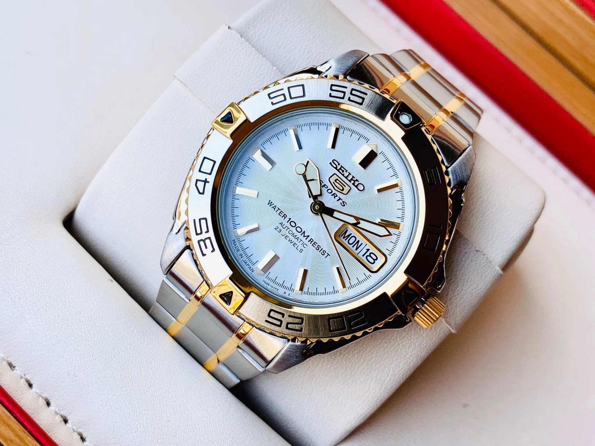 Seiko là 1 trong những thương hiệu đồng hồ cơ Nhật Bản được yêu thích nhất.