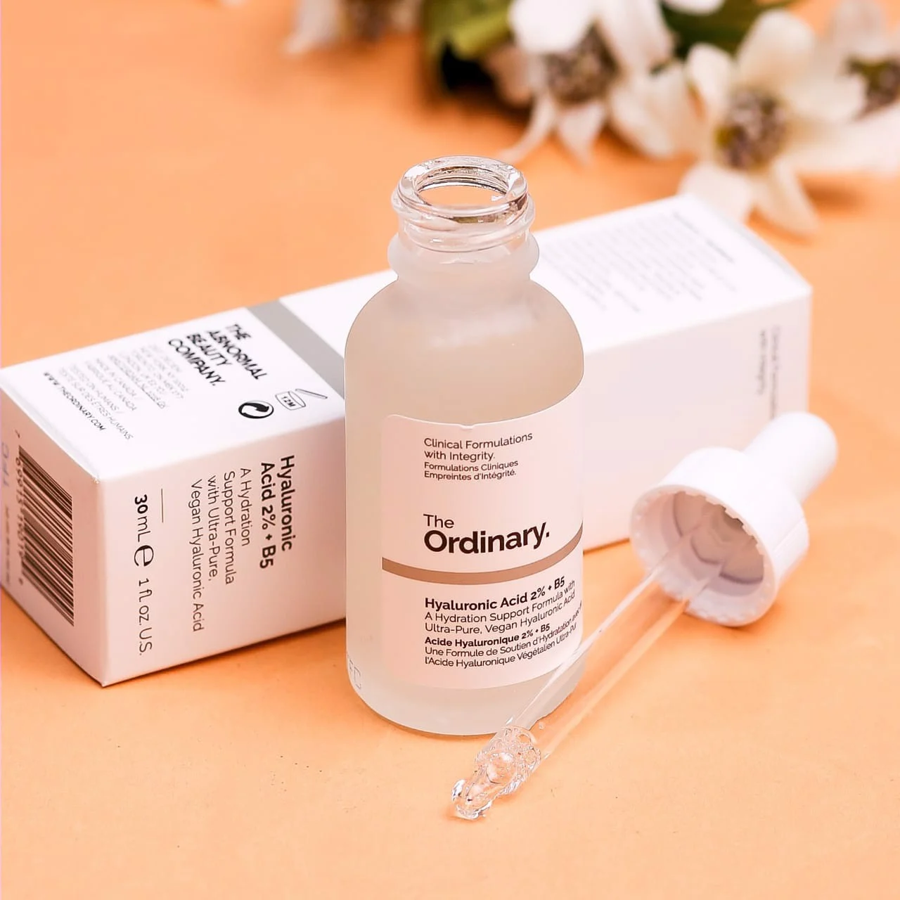 The Ordinary Hyaluronic Acid 2% + B5 Canada rất hiệu quả trong việc cấp ẩm và hỗ trợ làm giảm nám, tàn nhang. 