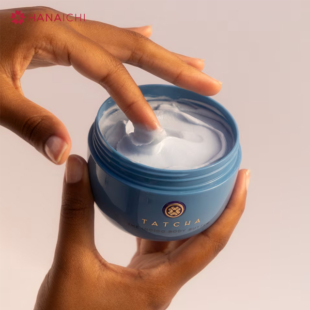 Tatcha Indigo Soothing Body Scrub chứa chiết xuất từ cây chàm Nhật Bản 